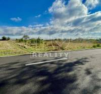 Veľké Kostoľany Land – for living Sale reality Piešťany