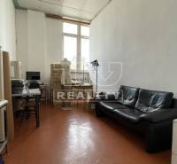 Vrbové Production premises Rent reality Piešťany