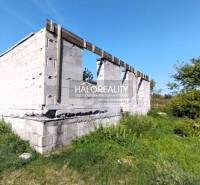 Horné Trhovište Land – for living Sale reality Hlohovec