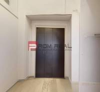 Commercial premises Rent reality Bratislava III