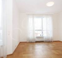 Bratislava - Staré Mesto Two bedroom apartment Rent reality Bratislava - Staré Mesto