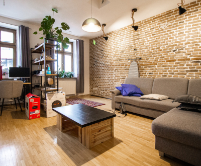  METROPOLITAN │Reconstructed apartment for rent in Old town