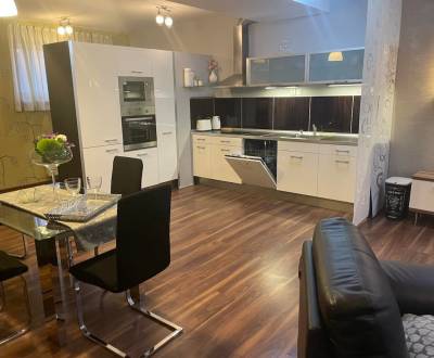 Rent Two bedroom apartment, Two bedroom apartment, centrum, Nové Zámky