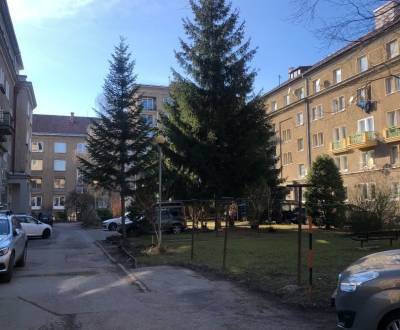 Searching for One bedroom apartment, One bedroom apartment, Sídlisko, 