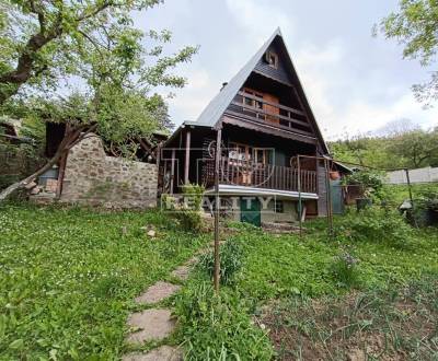 Sale Cottage, Púchov, Slovakia