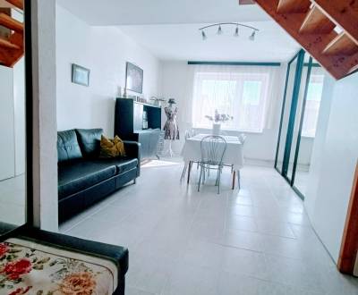 Sale Three bedroom apartment, Three bedroom apartment, Koceľova, Spišs