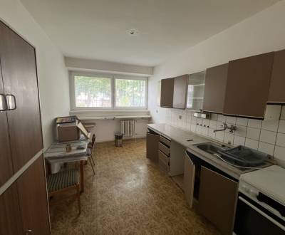 Sale Two bedroom apartment, Two bedroom apartment, Saratovská, Bratisl