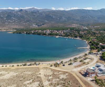 CROATIA - Villa 1st row to the sea, 10 km from national park Paklenica