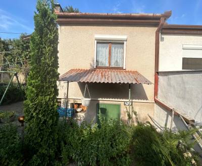 Sale Cottage, Cottage, Zúgov, Nové Zámky, Slovakia