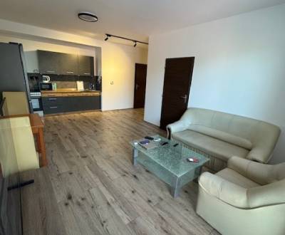 Rent One bedroom apartment, One bedroom apartment, Nové Zámky, Slovaki