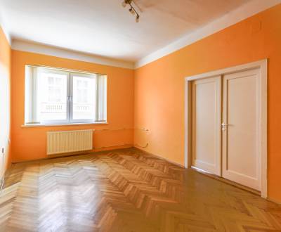 Rent Three bedroom apartment, Three bedroom apartment, Komárňanská, No