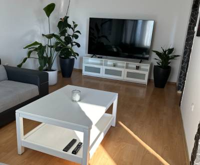 Sale Two bedroom apartment, Two bedroom apartment, Na hlinách, Trnava,