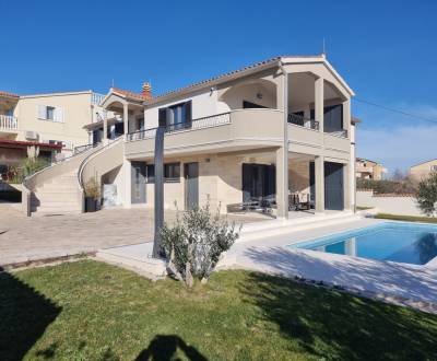 CROATIA - Beautiful family house with pool - VODICE