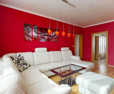 Sale Two bedroom apartment, Two bedroom apartment, SNP, Nové Mesto nad