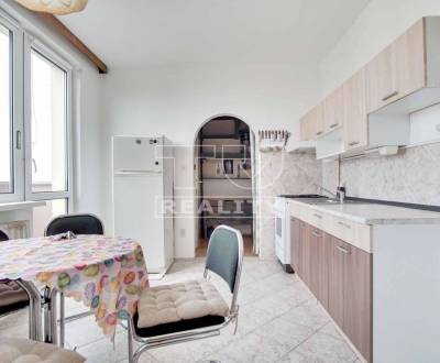 Rent Two bedroom apartment, Nové Zámky, Slovakia