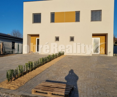 Sale Family house, Family house, Veľké Zálužie, Nitra, Slovakia