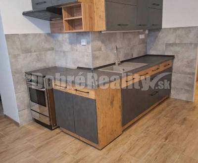 Rent One bedroom apartment, One bedroom apartment, Nábrežná, Nové Zámk