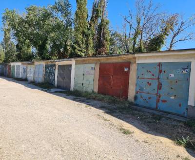 Sale Garage, Garage, Sliačska, Bratislava - Nové Mesto, Slovakia