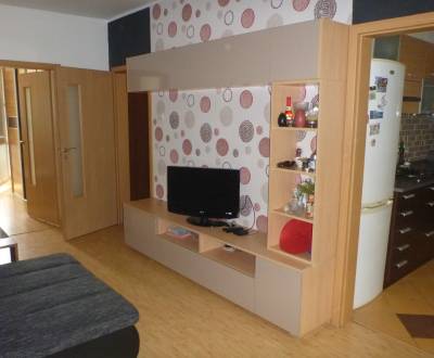 Sale Three bedroom apartment, Three bedroom apartment, Toryská, Bratis