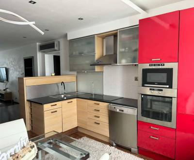 Rent Two bedroom apartment, Two bedroom apartment, Meštianska, Komárno