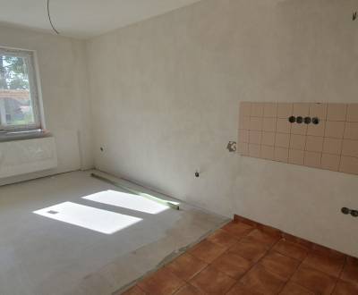 Rent One bedroom apartment, One bedroom apartment, Nové Zámky, Slovaki