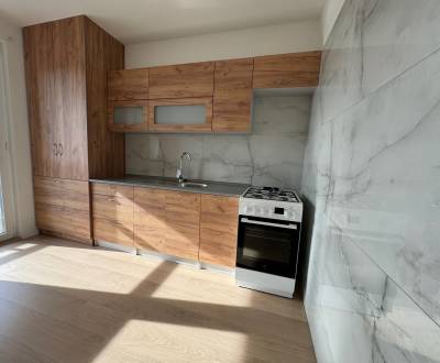 Rent Two bedroom apartment, Two bedroom apartment, Nové Zámky, Slovaki