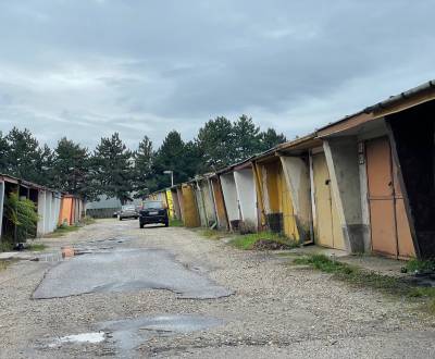 Sale Garage, Garage, Parková, Galanta, Slovakia