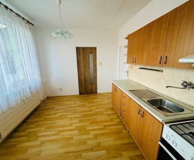 Sale Two bedroom apartment, Two bedroom apartment, Kasárenská, Nové Zá