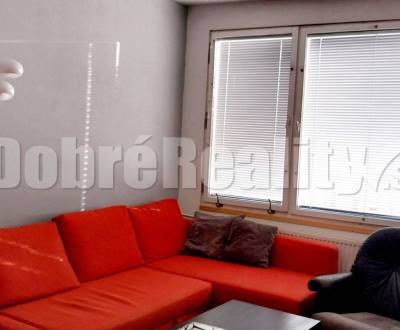 Sale One bedroom apartment, One bedroom apartment, Kozmonautov, Nitra,