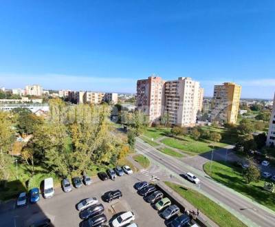 Sale Two bedroom apartment, Two bedroom apartment, Nábrežná, Nové Zámk