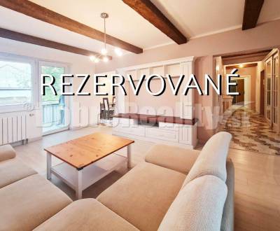 Sale Three bedroom apartment, Three bedroom apartment, Štefánikova, Pú