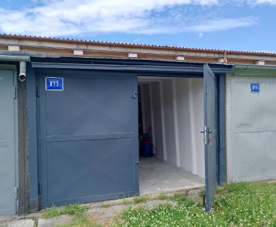 Rent Garage, Garage, Nábrežie I. Krasku, Piešťany, Slovakia