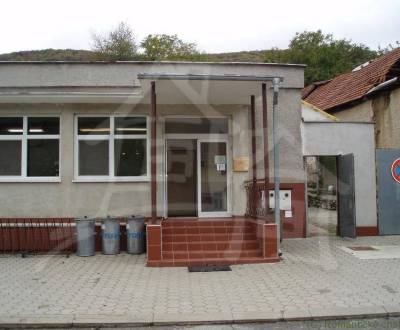 Sale Cottage, Cottage, Bánovce nad Bebravou, Slovakia