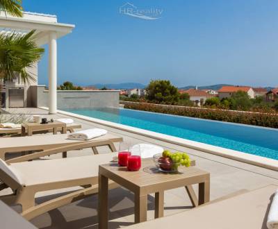 Sale Villa, Villa, Vodice, Croatia