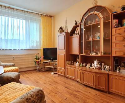 Sale Three bedroom apartment, Three bedroom apartment, Žiar nad Hronom