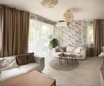 Stylish 3bdr hause 90m2, with a stunning garden, in a private location