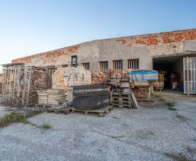 Sale Storehouses and Workshops, Storehouses and Workshops, Dunajská St