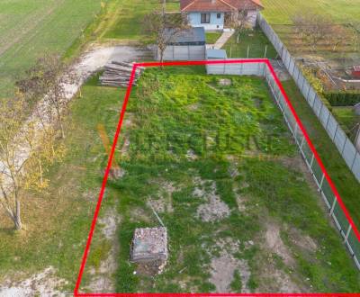 Sale Land – for living, Land – for living, Amadeho Kračany, Dunajská S