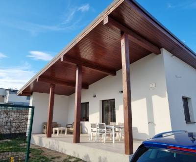 RENT - Familyhouse - Nitra, Štitáre