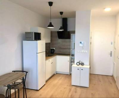 Rent Studio, Studio, Galvaniho, Bratislava - Ružinov, Slovakia