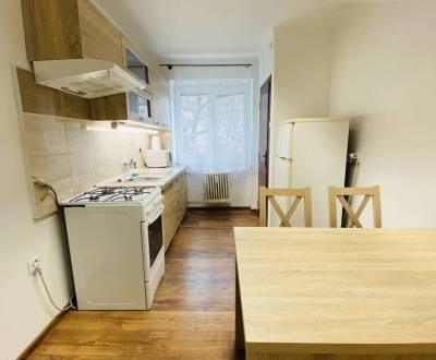 Sale One bedroom apartment, One bedroom apartment, Budovateľská, Komár