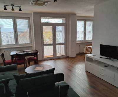 Rent Two bedroom apartment, Two bedroom apartment, Bratislava - Staré 