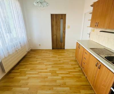 Sale Two bedroom apartment, Two bedroom apartment, Kasárenská, Nové Zá