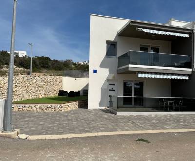 CROATIA - 3 bedroom apartment - ŠIMUNI, island Pag