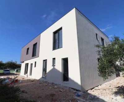 Sale Family house, Family house, Vodice, Croatia