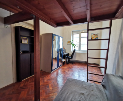 Rent of a 2-room furnished apartment, Old Town, Bratislava