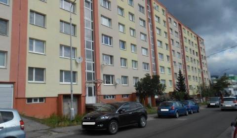 Searching for Three bedroom apartment, Three bedroom apartment, Sásová