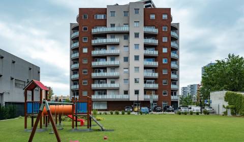 Rent Garage, Garage, Bosákova, Bratislava - Petržalka, Slovakia