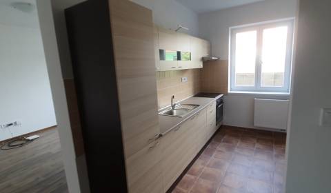 Rent Two bedroom apartment, Two bedroom apartment, Nové Zámky, Slovaki