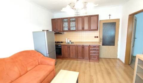 Rent Studio, Studio, Šafárikova, Nové Zámky, Slovakia